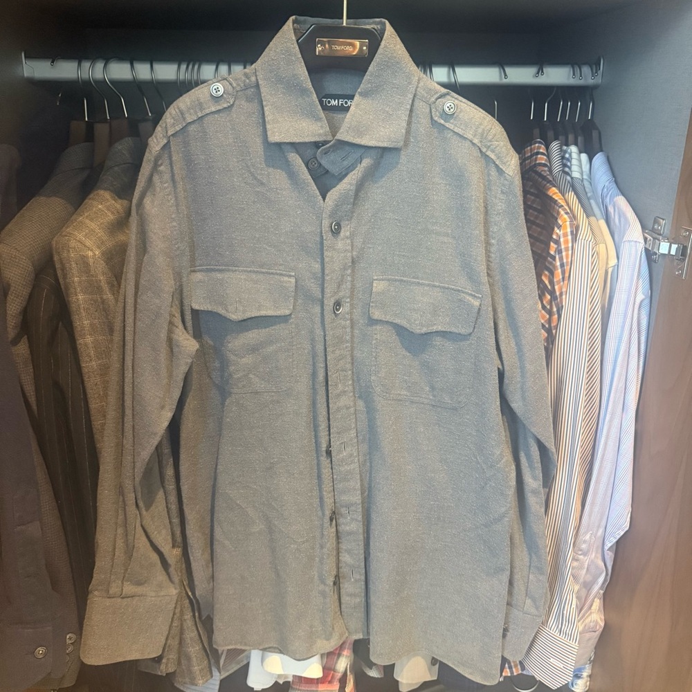 Tom Ford Men’s Western-Style Gray Flannel Button Down Shirt – Size 41 / 16 1/2